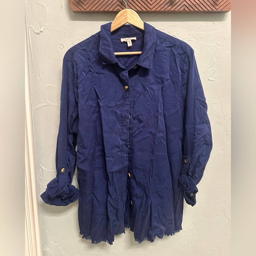 Women’s shirt